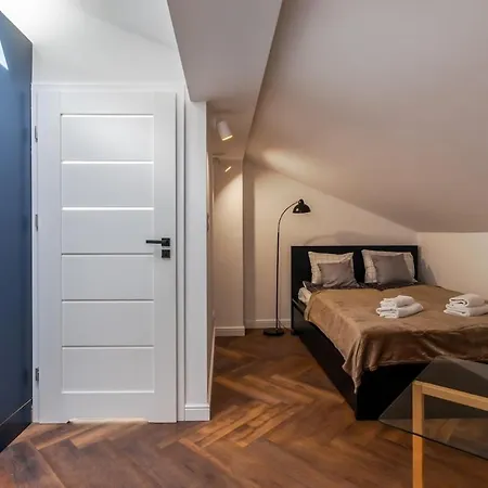 Close- Urban Chic - Praga Polnoc - Warsaw Stays&Marcinkowskiego 2 Exterior photo